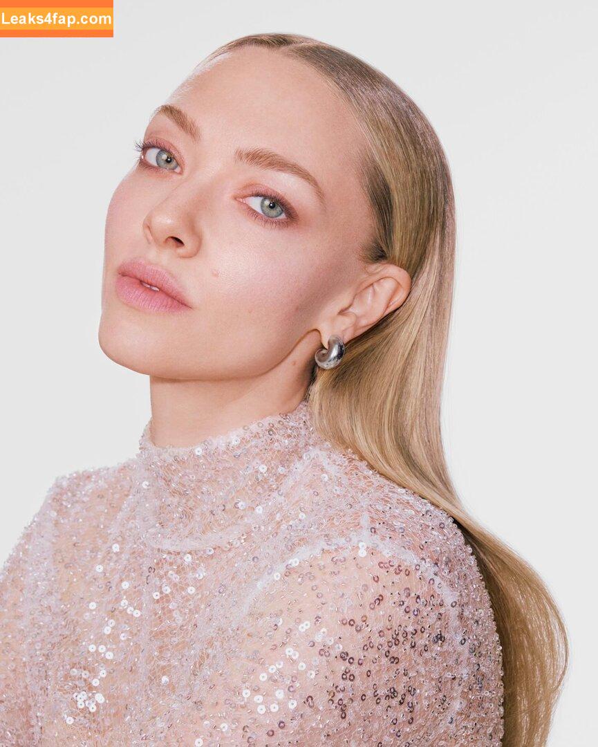 Amanda Seyfried / AmandaSeyfried / mingey слитое фото фото #0775