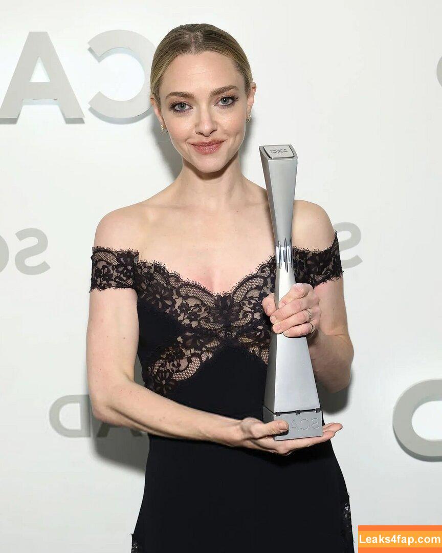 Amanda Seyfried / AmandaSeyfried / mingey leaked photo photo #0779