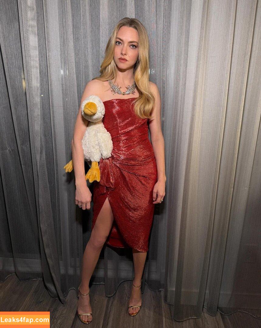 Amanda Seyfried / AmandaSeyfried / mingey leaked photo photo #0822