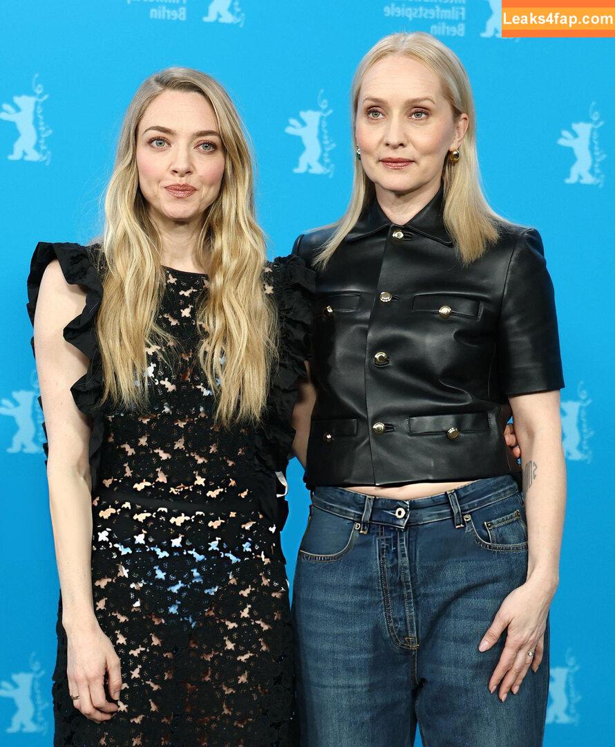 Amanda Seyfried / AmandaSeyfried / mingey leaked photo photo #0880