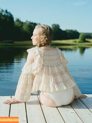 Amanda Seyfried photo #0203