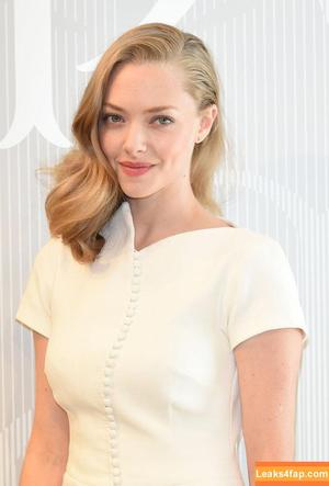Amanda Seyfried photo #0302