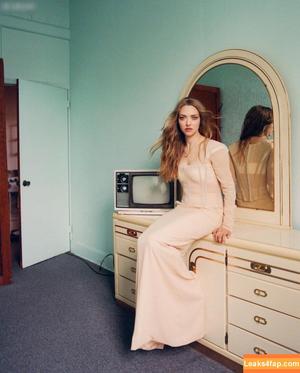 Amanda Seyfried photo #0395