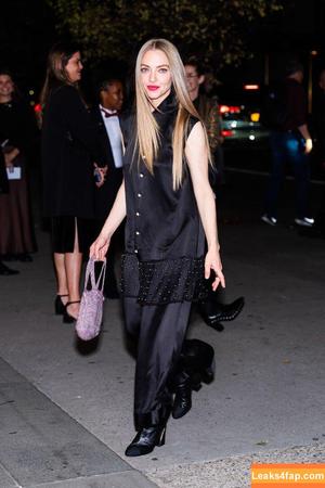 Amanda Seyfried photo #0533