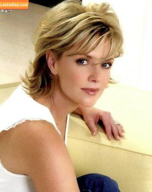 Amanda Tapping photo #0017