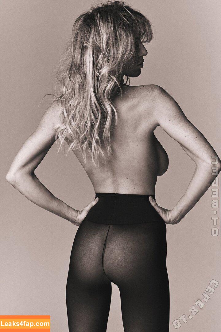 Amanda Tutschek / masterpiecemag / paintmypeach leaked photo photo #0077