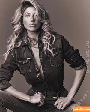 Amanda Tutschek photo #0087