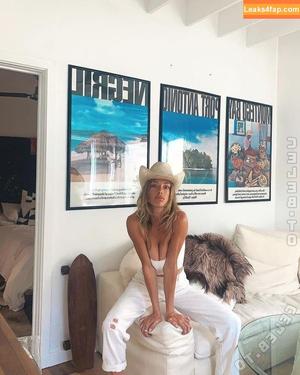 Amanda Tutschek photo #0091