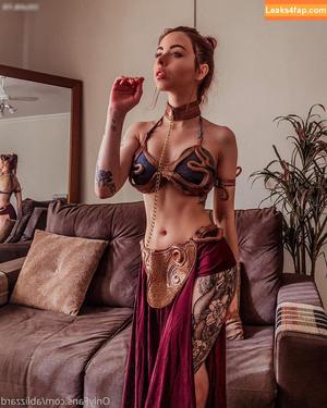 Amanda Welp photo #0039