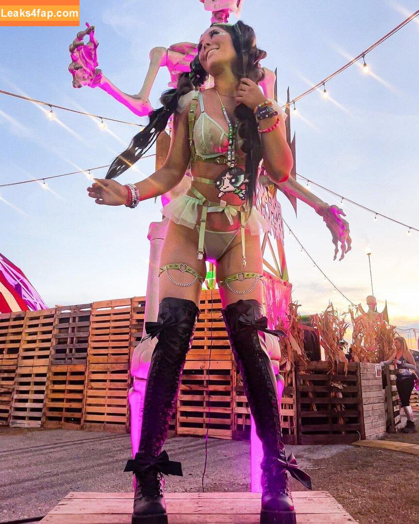amandaa.lore / amandalorem / bunnylore leaked photo photo #0022