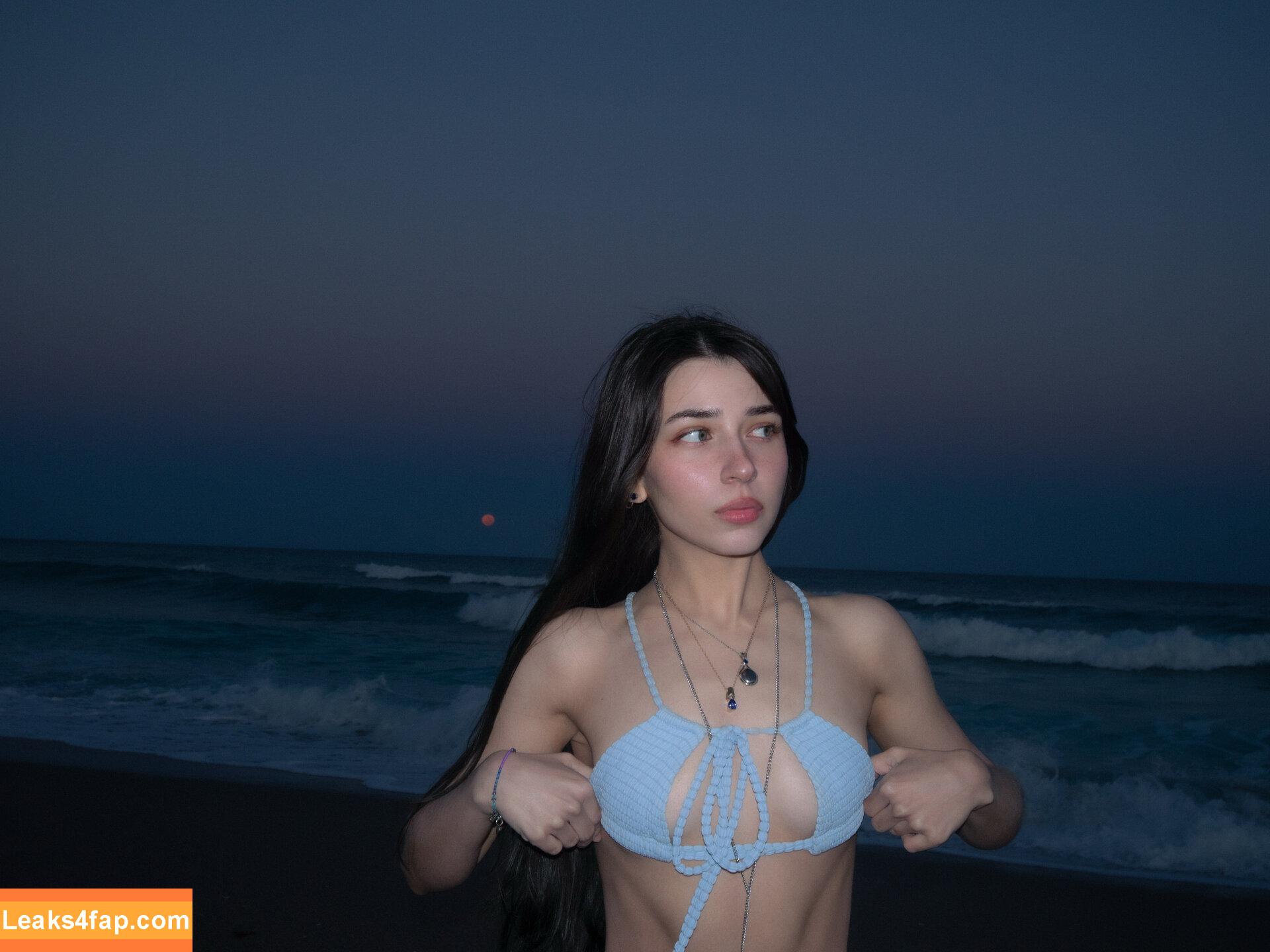 Amandadevil /  leaked photo photo #0608
