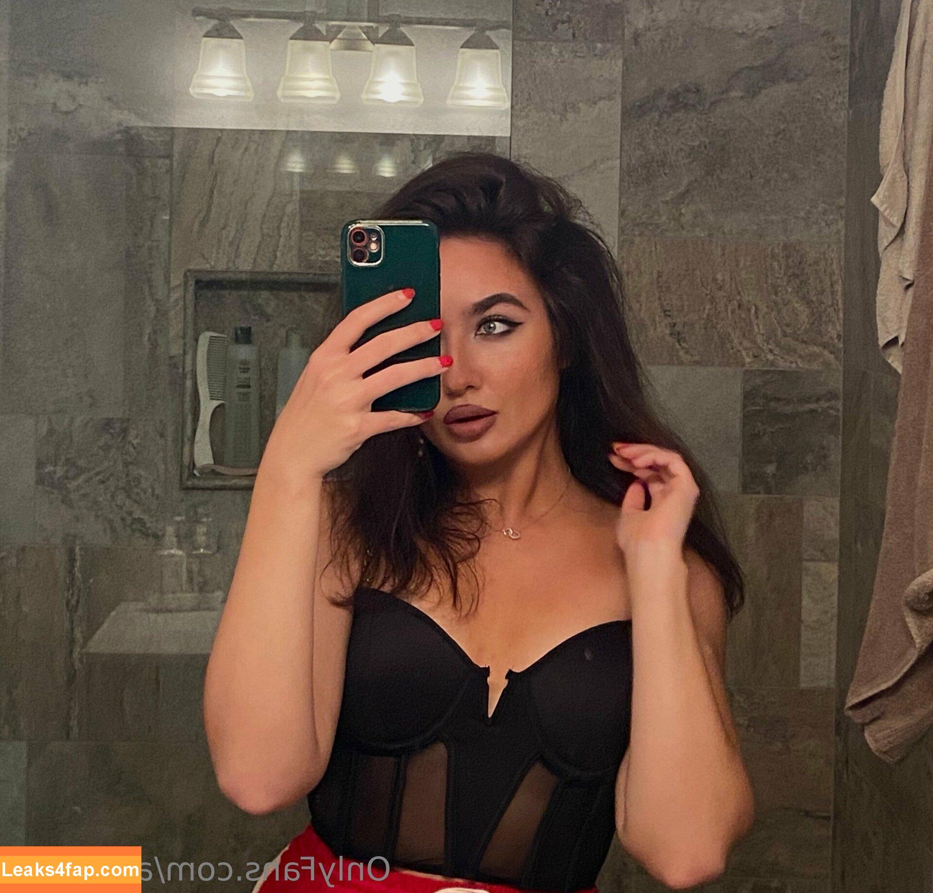 amandalacroix / amandalacroix93 leaked photo photo #0009
