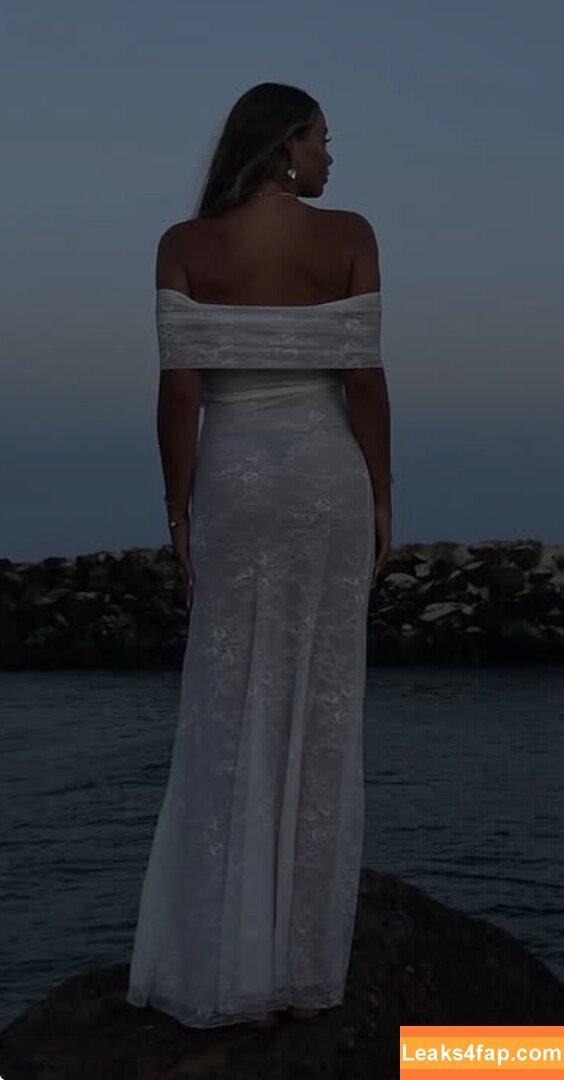 Amara.sutcliffe leaked photo photo #0009