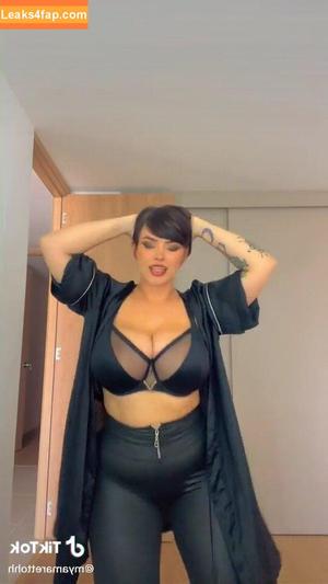 Amaretto Hammer photo #1106