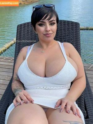 Amaretto Hammer photo #1617