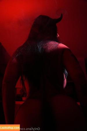 Amaretto Hammer photo #2701