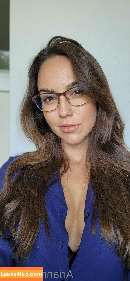 amarie301 /  leaked photo photo #0106