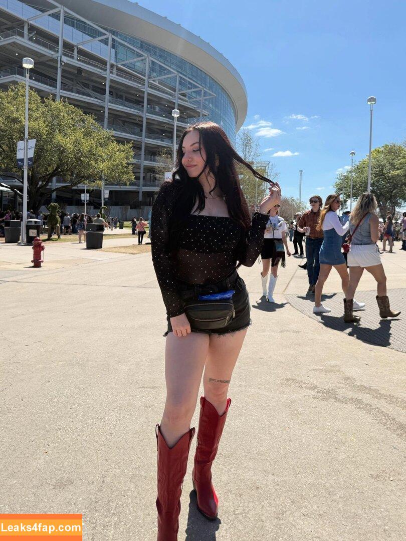 Amaris Blair / amaris.blair / amarisblair leaked photo photo #0007