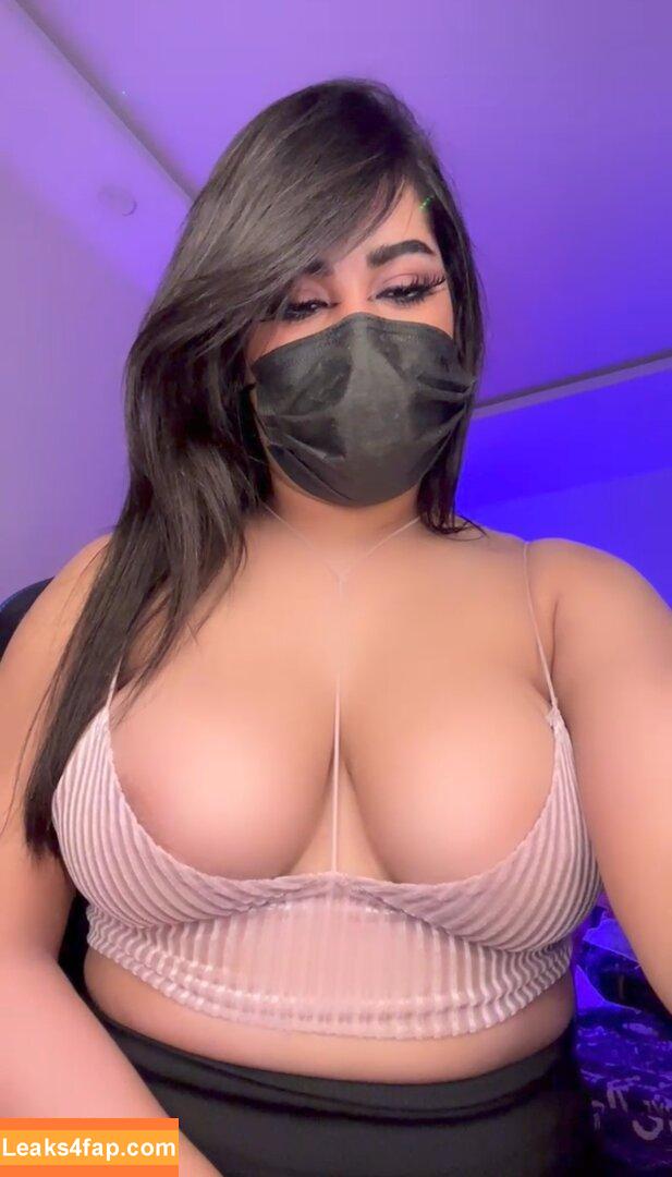 Amateur Streamers / radiatedfox leaked photo photo #0165