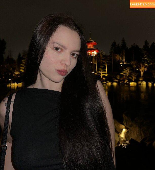 Amateur Streamers / radiatedfox leaked photo photo #0216