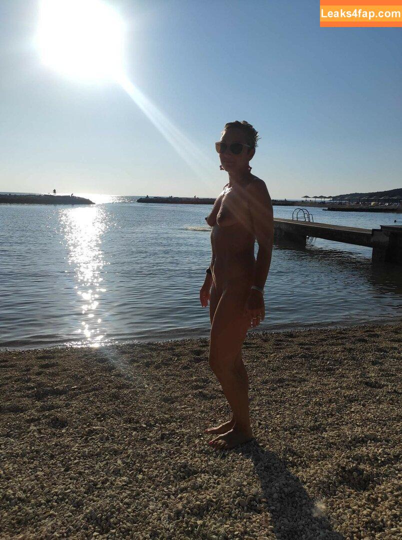 Amateur Voyeur /  leaked photo photo #0072