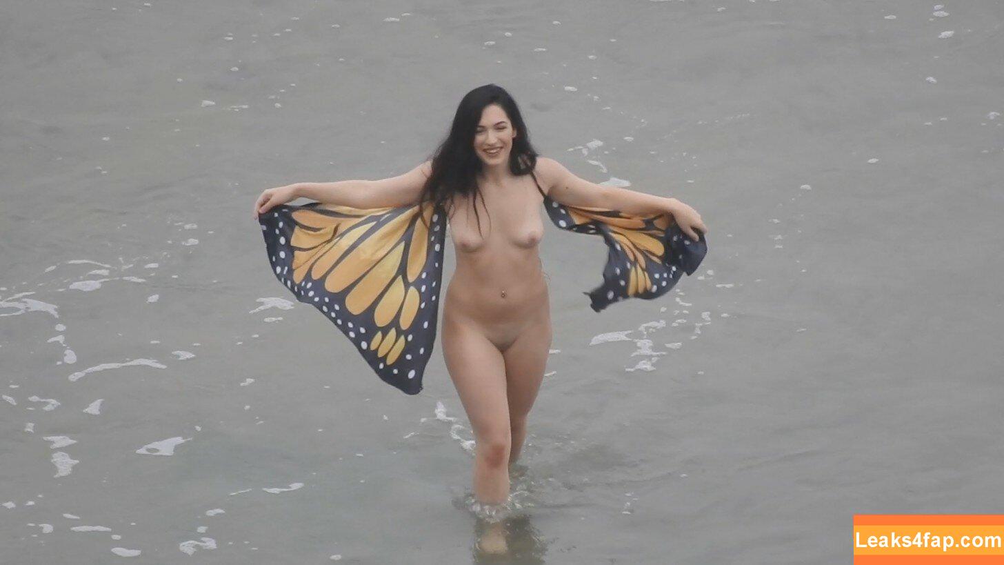 Amateur Voyeur /  leaked photo photo #0220