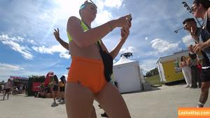 Amateur Voyeur photo #0040