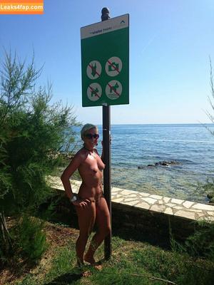 Amateur Voyeur photo #0062