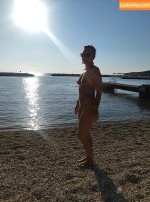 Amateur Voyeur photo #0072