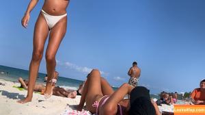 Amateur Voyeur photo #0202