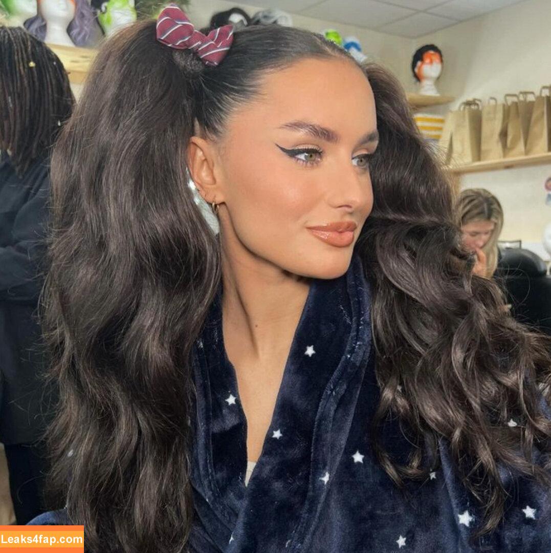 Amber Davies / amb_d leaked photo photo #0062