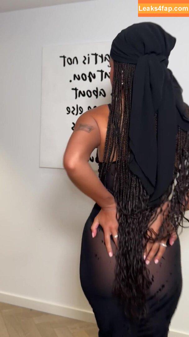 Amber Gill / amberrosegill leaked photo photo #0076