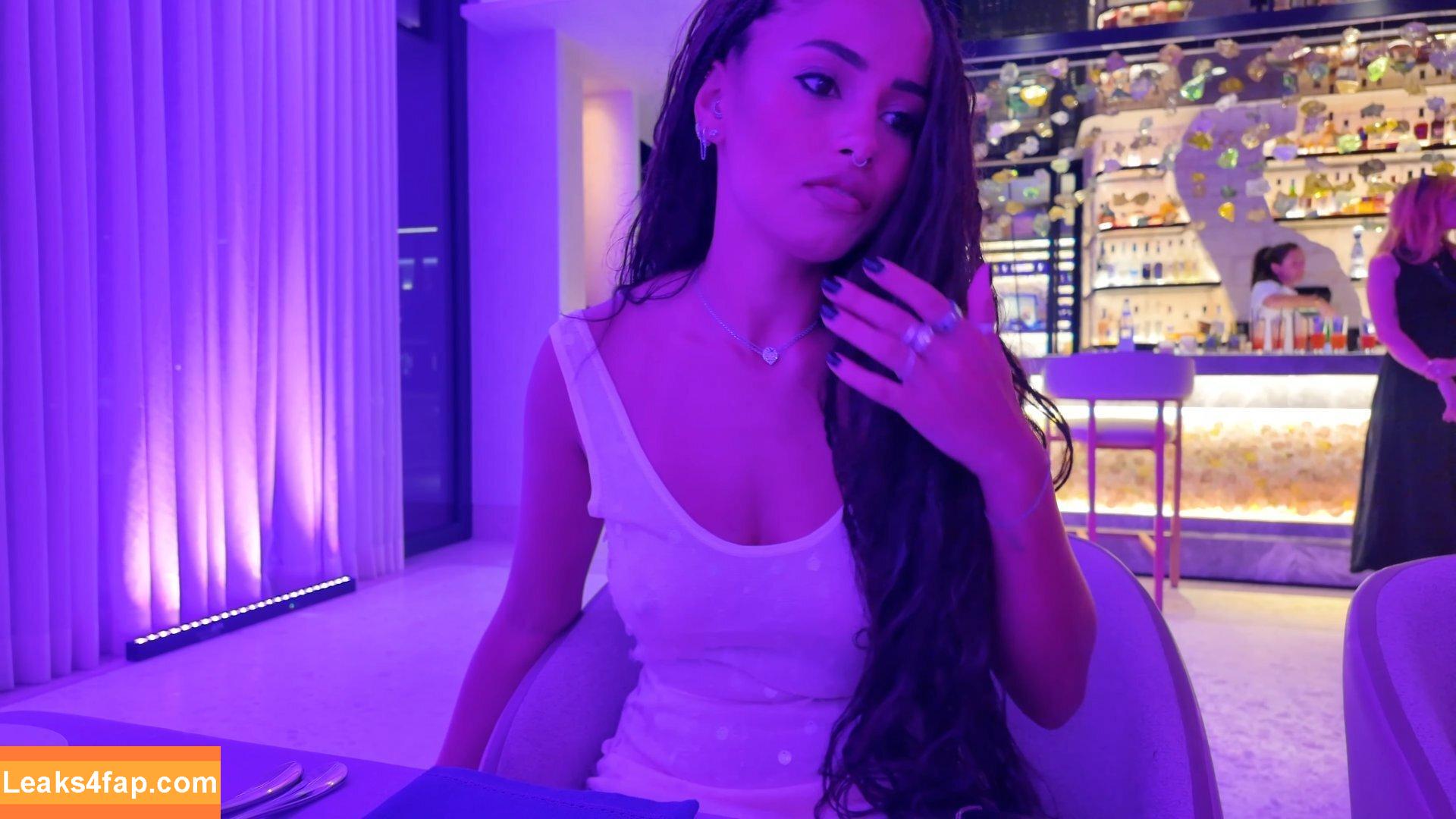 Amber Gill / amberrosegill leaked photo photo #0106