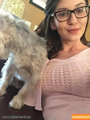 Amber Hahn photo #0766