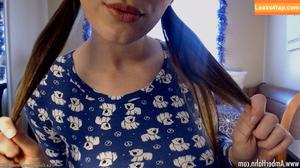 Amber Hahn photo #2710