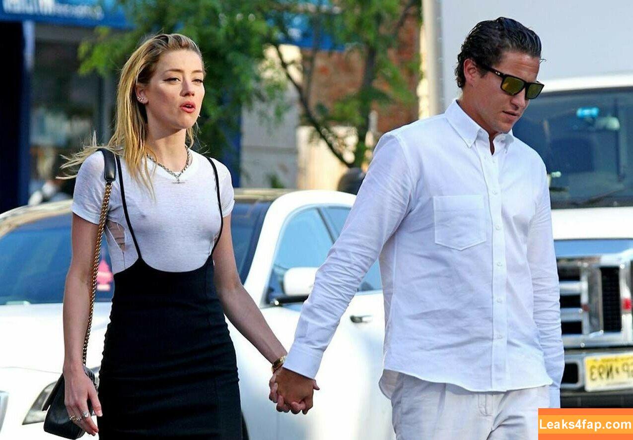 Amber Heard / Amberheard / Simp Chat / https: leaked photo photo #0059