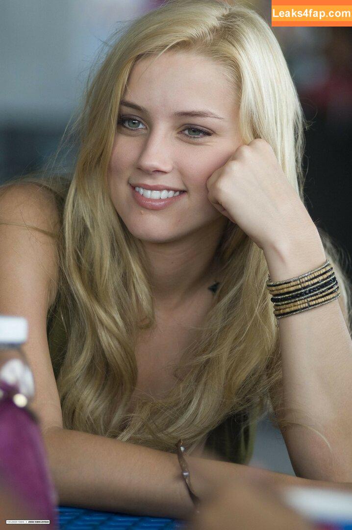 Amber Heard / Amberheard / Simp Chat / https: leaked photo photo #0063