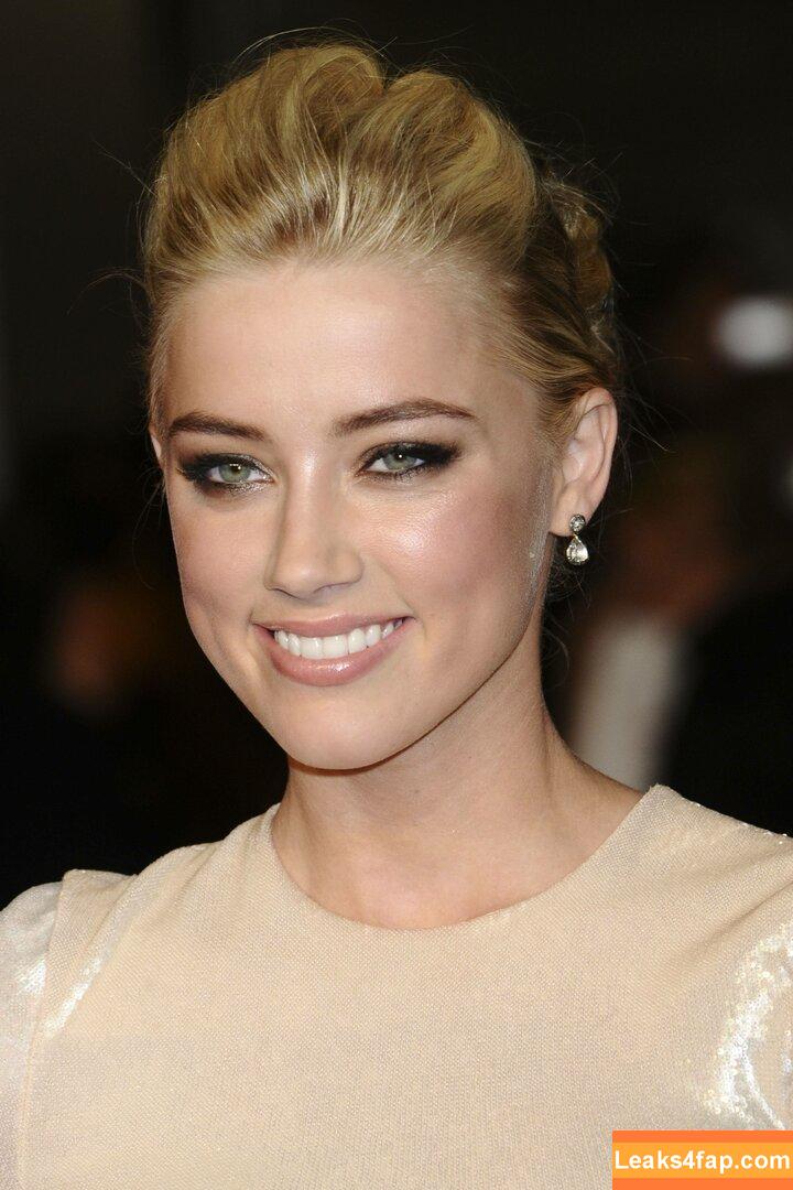 Amber Heard / Amberheard / Simp Chat / realamberheard leaked photo photo #0313