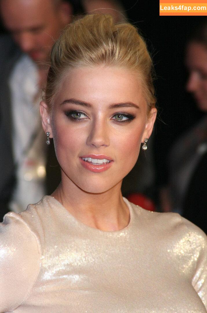 Amber Heard / Amberheard / Simp Chat / realamberheard leaked photo photo #0316