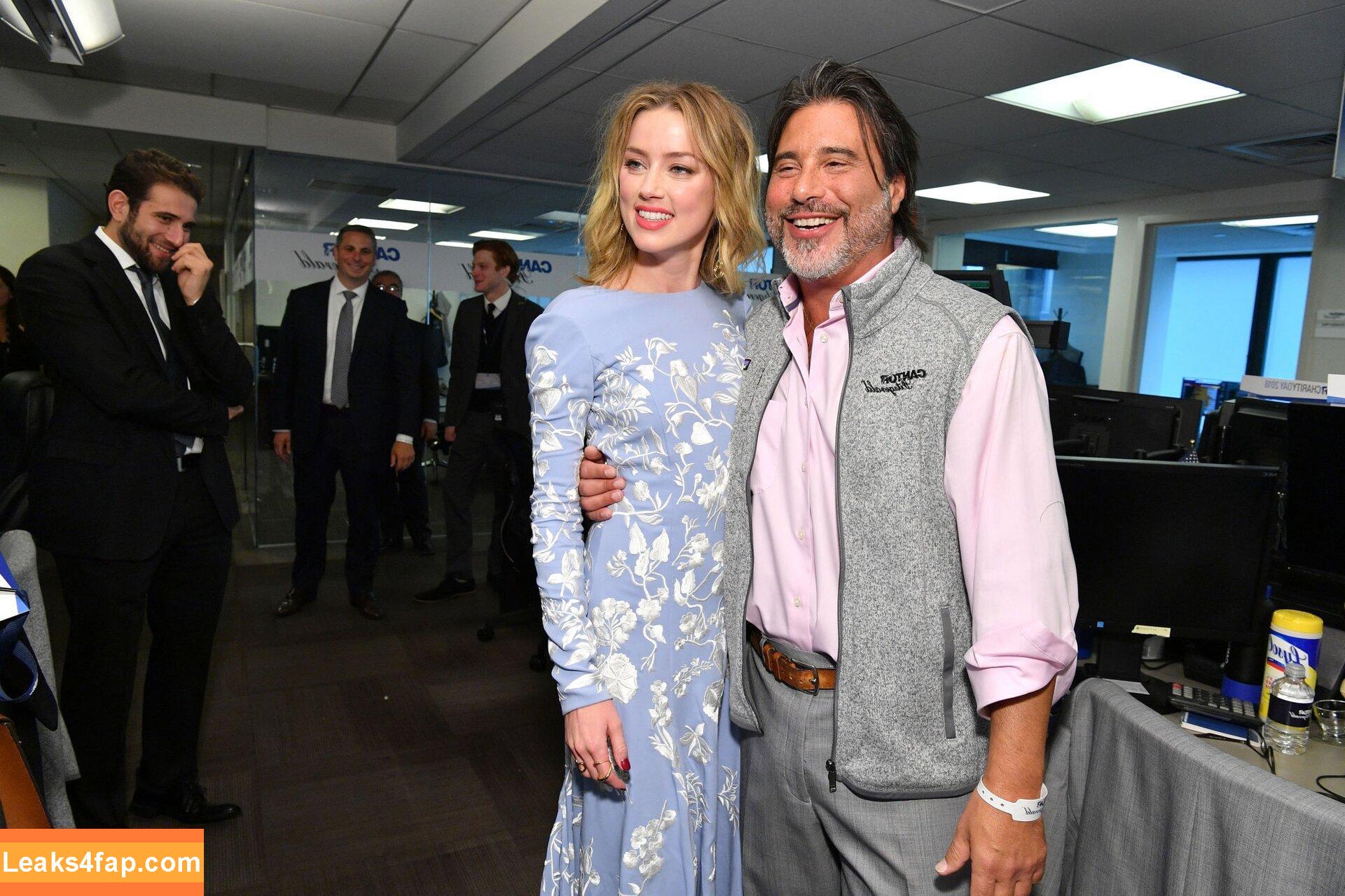 Amber Heard / Amberheard / Simp Chat / realamberheard leaked photo photo #0403