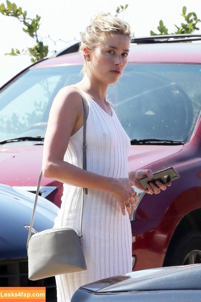 Amber Heard / Amberheard / Simp Chat / realamberheard leaked photo photo #0600
