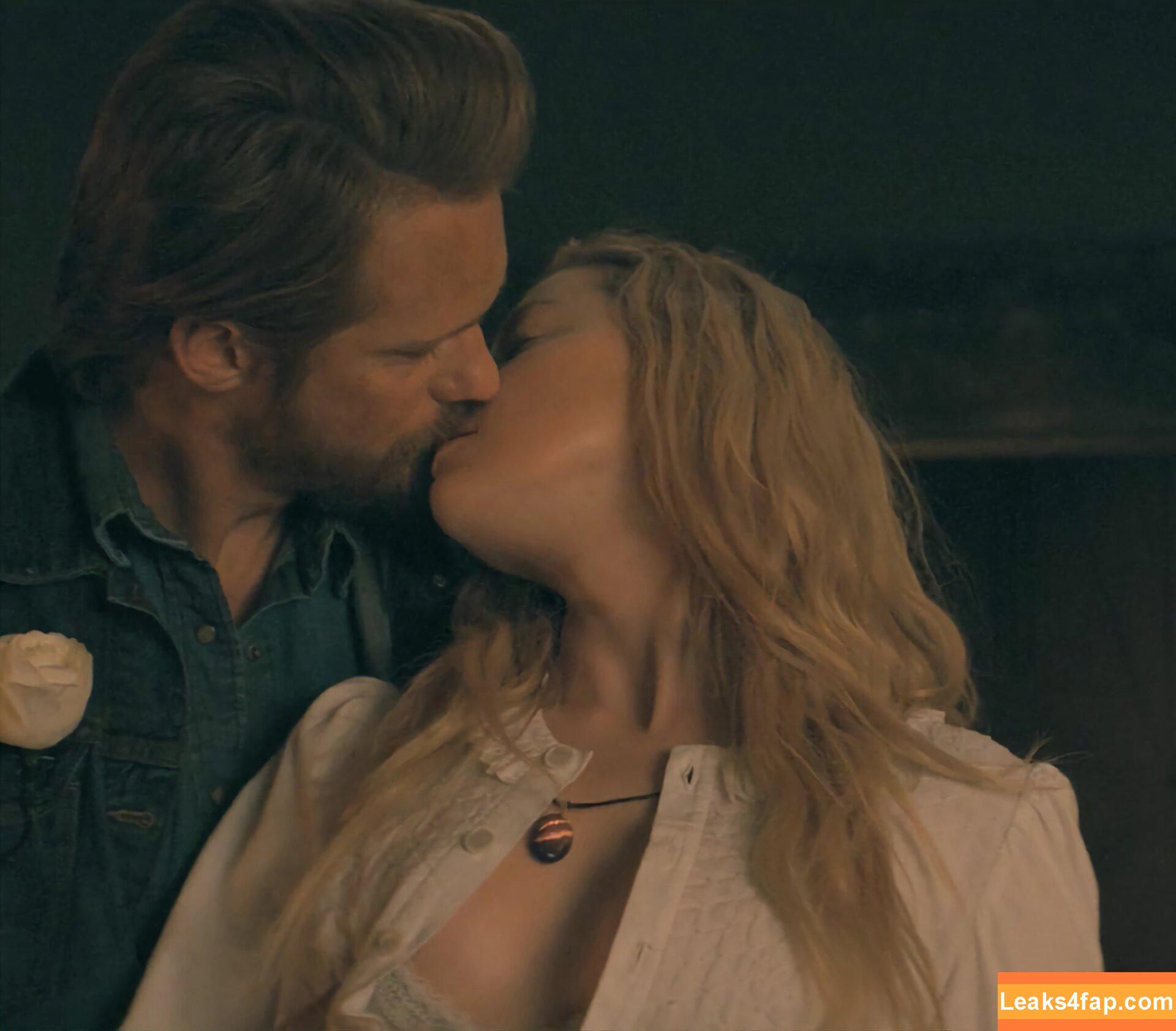 Amber Heard / Amberheard / Simp Chat / realamberheard leaked photo photo #0886