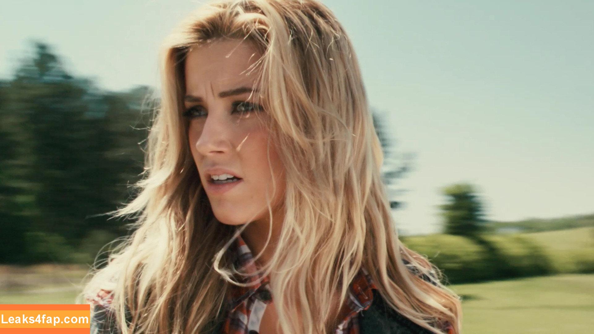 Amber Heard / Amberheard / Simp Chat / https: leaked photo photo #0959