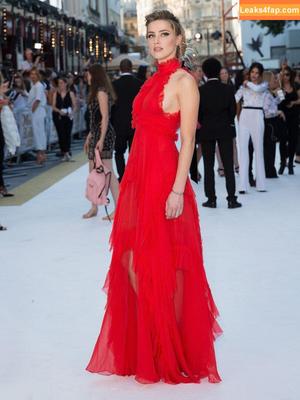 Amber Heard photo #0456