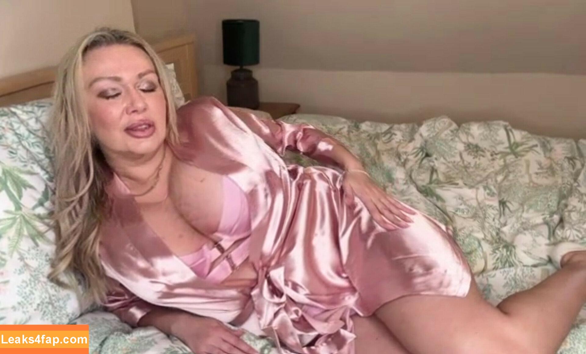 amber_jaynexx / Amber Jayne / amberjayneofficial leaked photo photo #0555