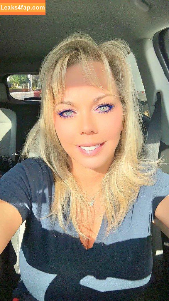 Amber Lynn Bach / amberbach_ leaked photo photo #0015
