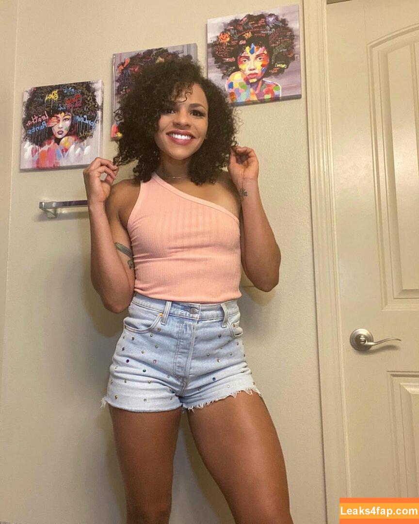 Amber Reacts / ambercharity5 leaked photo photo #0018