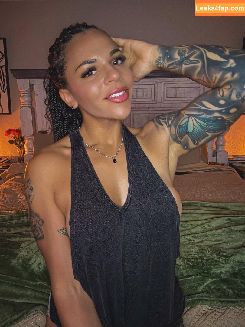 Amber Reacts / Amber Walker / ambercharity5 leaked photo photo #0053