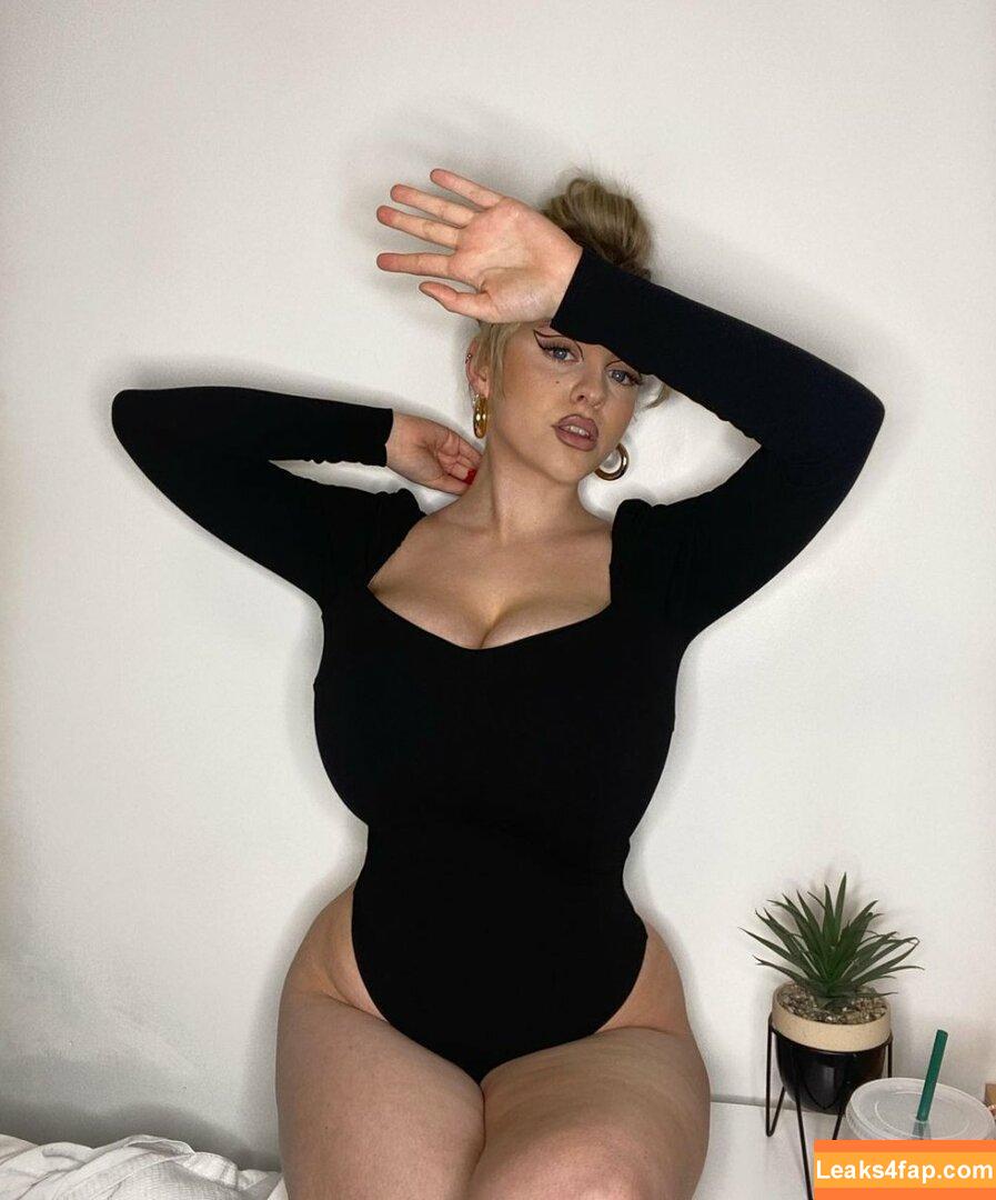 Amber Rose Brightman / Busty Amber Uk / amba.rose / amber_brightman / amberrose leaked photo photo #0179