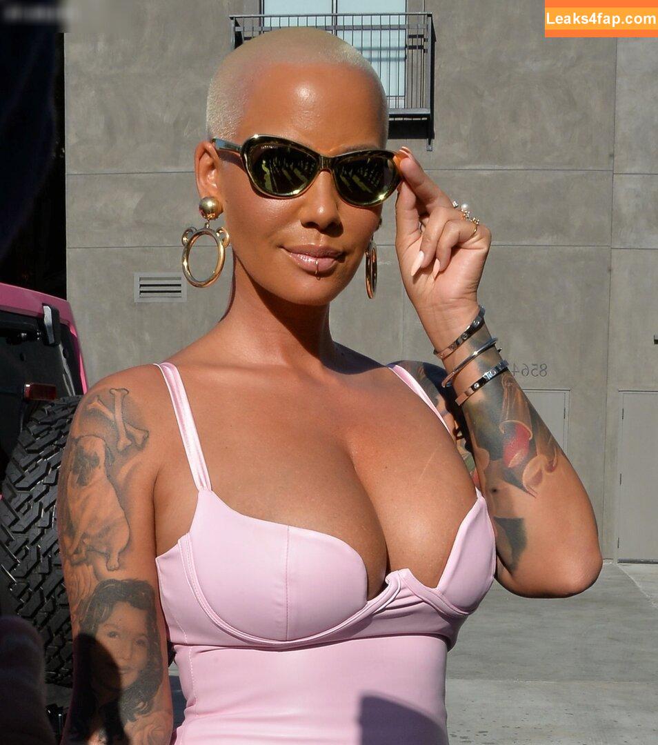 Amber Rose / McConnell / amberrose / amberrose69 / darealamberrose leaked photo photo #0340